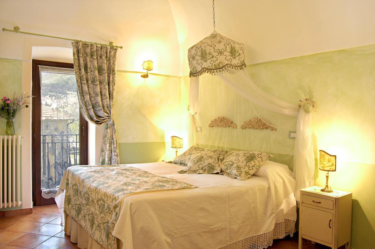 Colletta La Casa Dei Nonni Castelbianco B&B 외부 사진